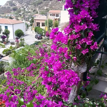 Casa Armida 펜션 *